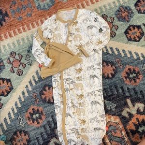 Animal Modal Magnetic me Gown Set NB - 3 months